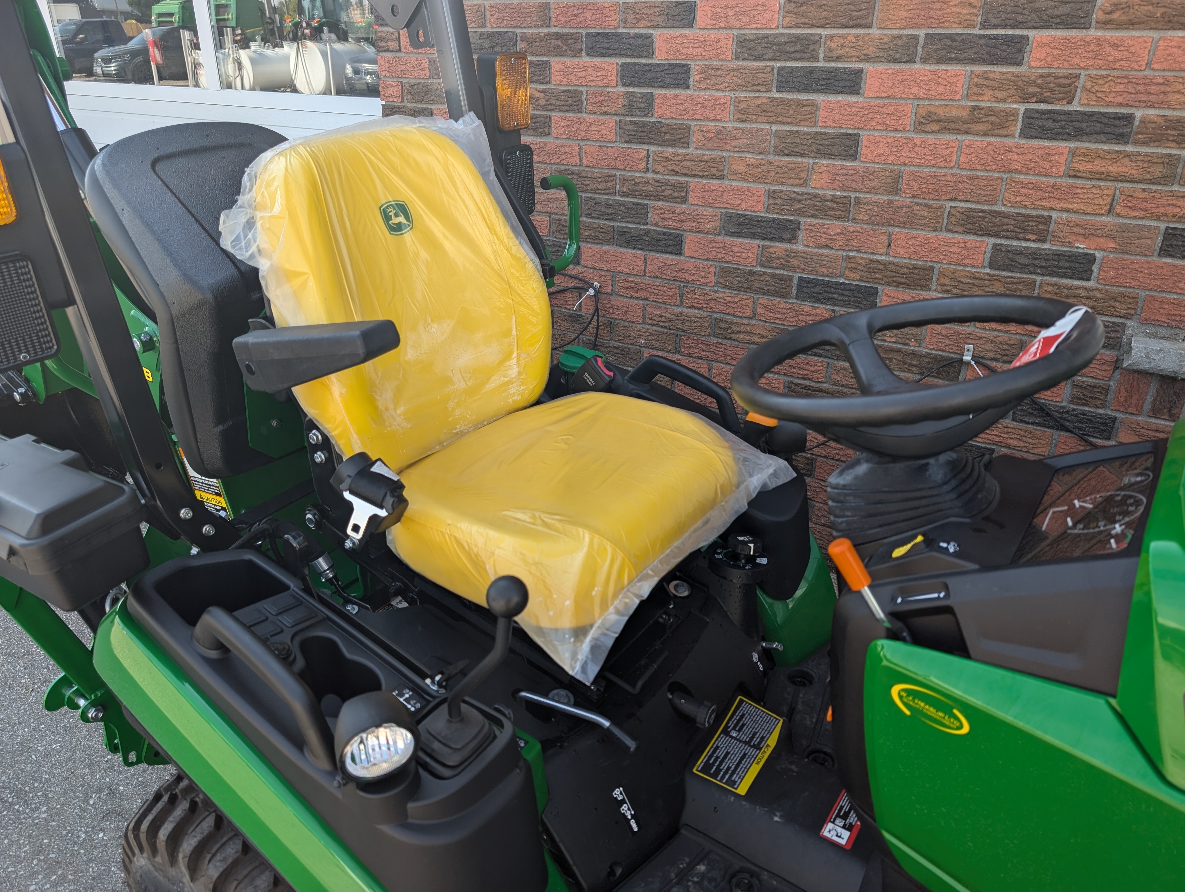 2022 John Deere 1025R