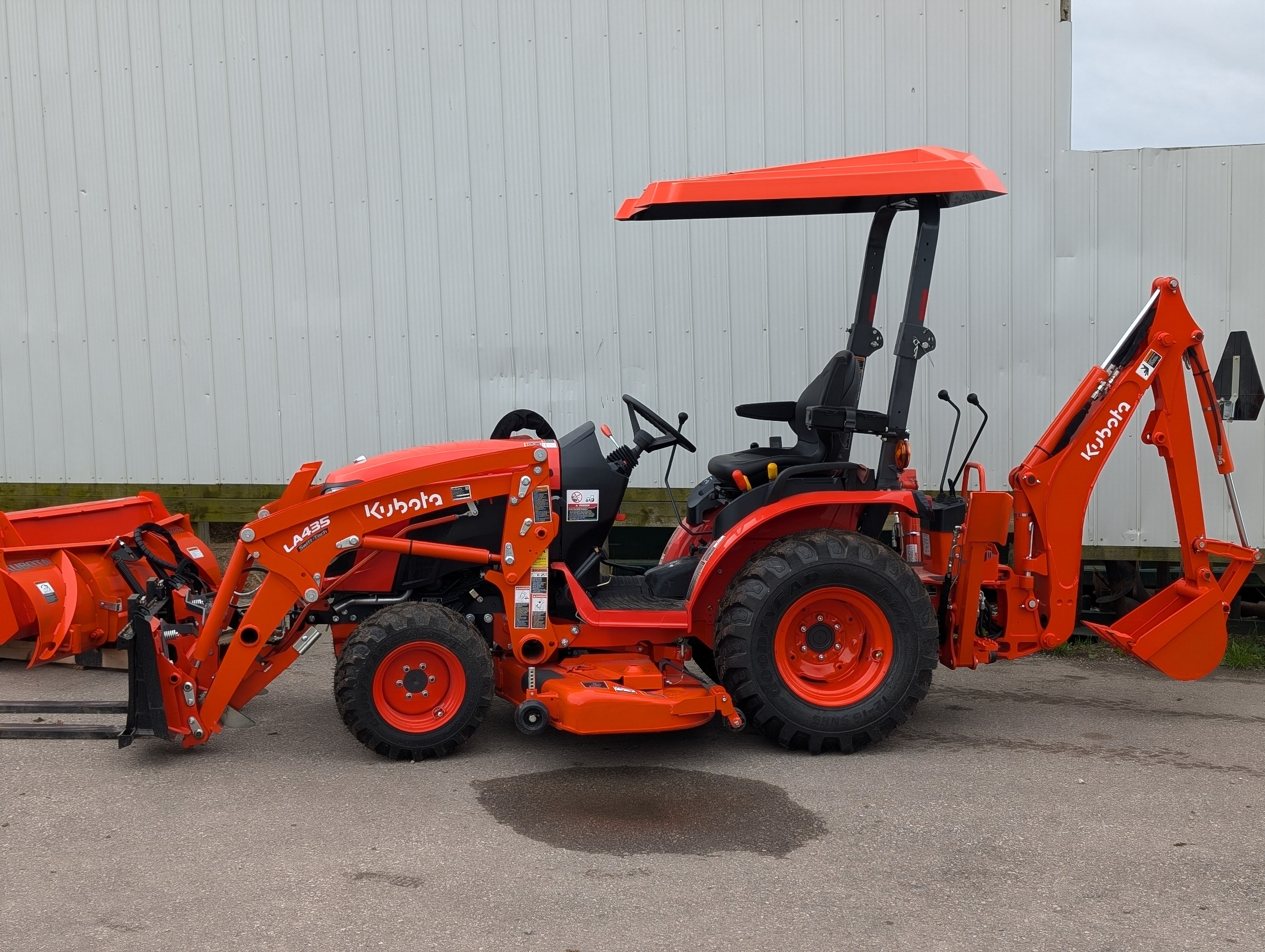 2022 Kubota B2601HSD-1